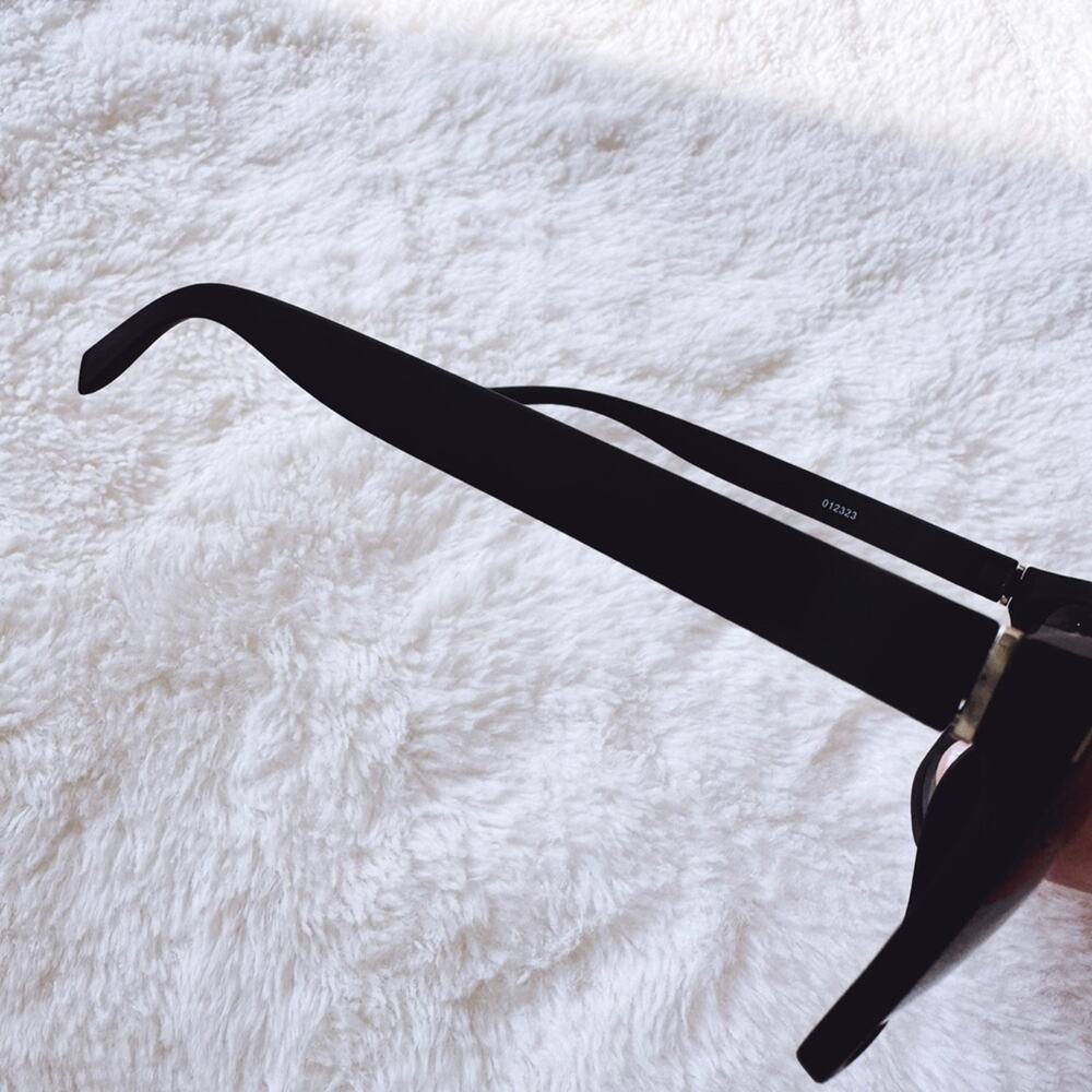 Otto Black Angular Frame Sunglasses NWT - image 4